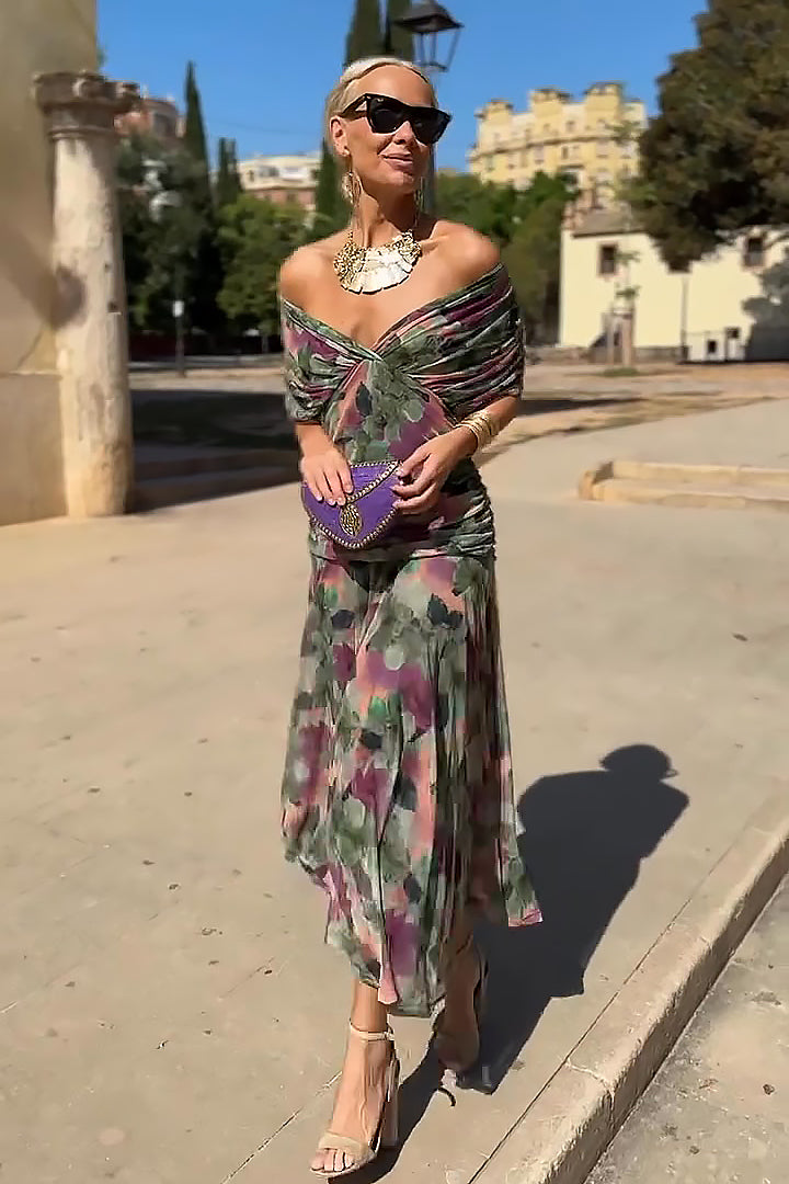 DRESSES (BESTSELLERS)